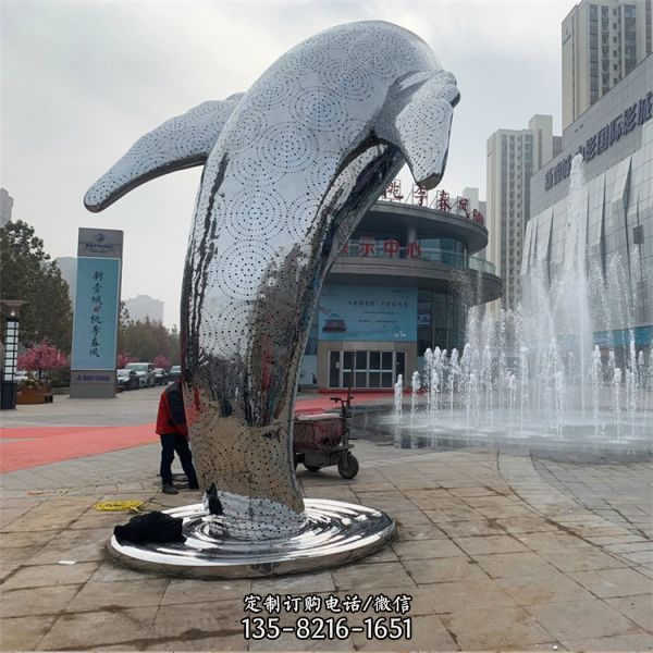 大型不銹鋼鏡面海洋動(dòng)物 跳躍的海豚雕塑（1）